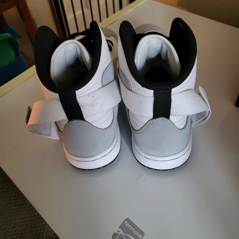 COPY - Jordan KO 23s - Picture 3 of 9